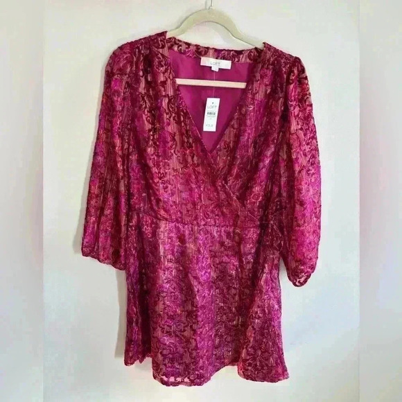 NWT Loft Deep Pink and Gold Long Sleeve Dress - Picture 1 of 5
